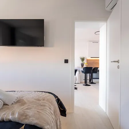 Apartment Bellamare Brand New *