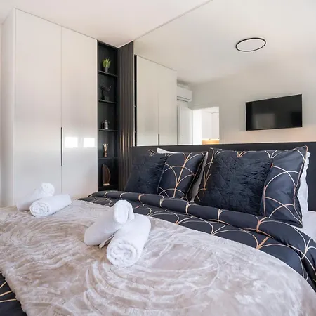Apartment Bellamare Pool Access Zadar