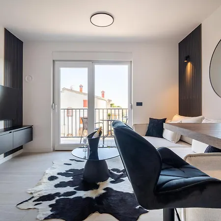 Bellamare Pool Access Zadar