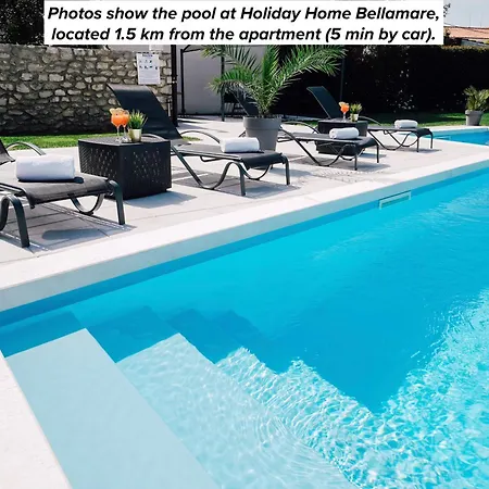 Bellamare Pool Access Apartment *